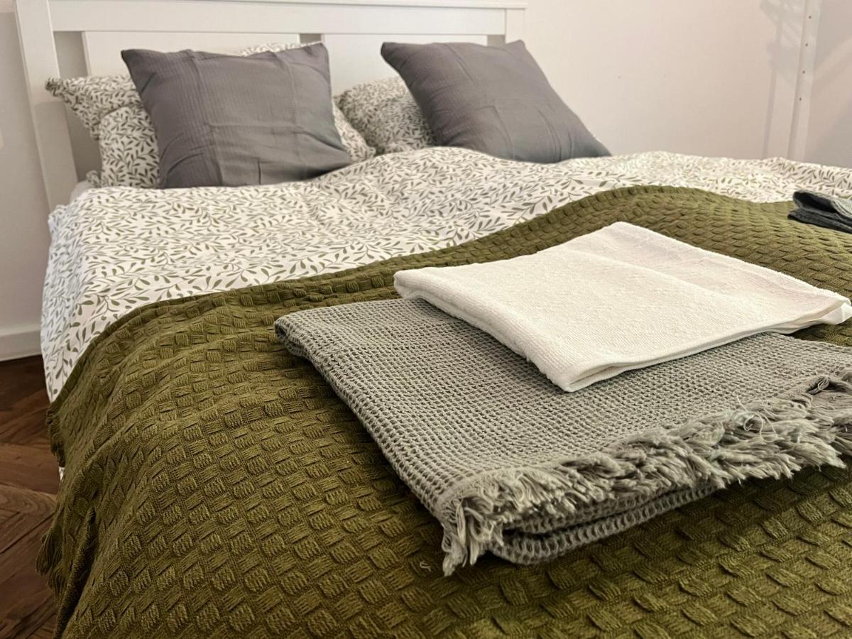 Wohnen Mit Kuenstlerflair In Muenchen Apartment ภายนอก รูปภาพ