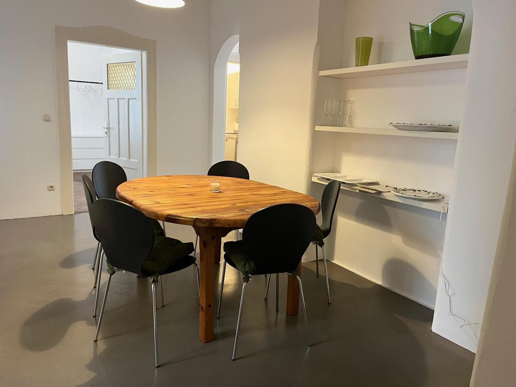 Wohnen Mit Kuenstlerflair In Muenchen Apartment ภายนอก รูปภาพ